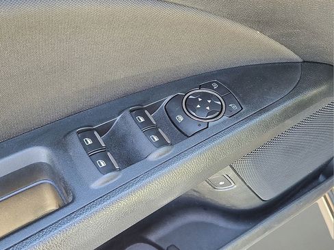 Used 2018 Ford Fusion SE image 20