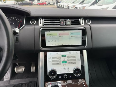 Used 2022 Land Rover Range Rover Westminster Edition image 16