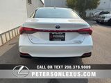 Used 2019 Toyota Avalon Limited image 5