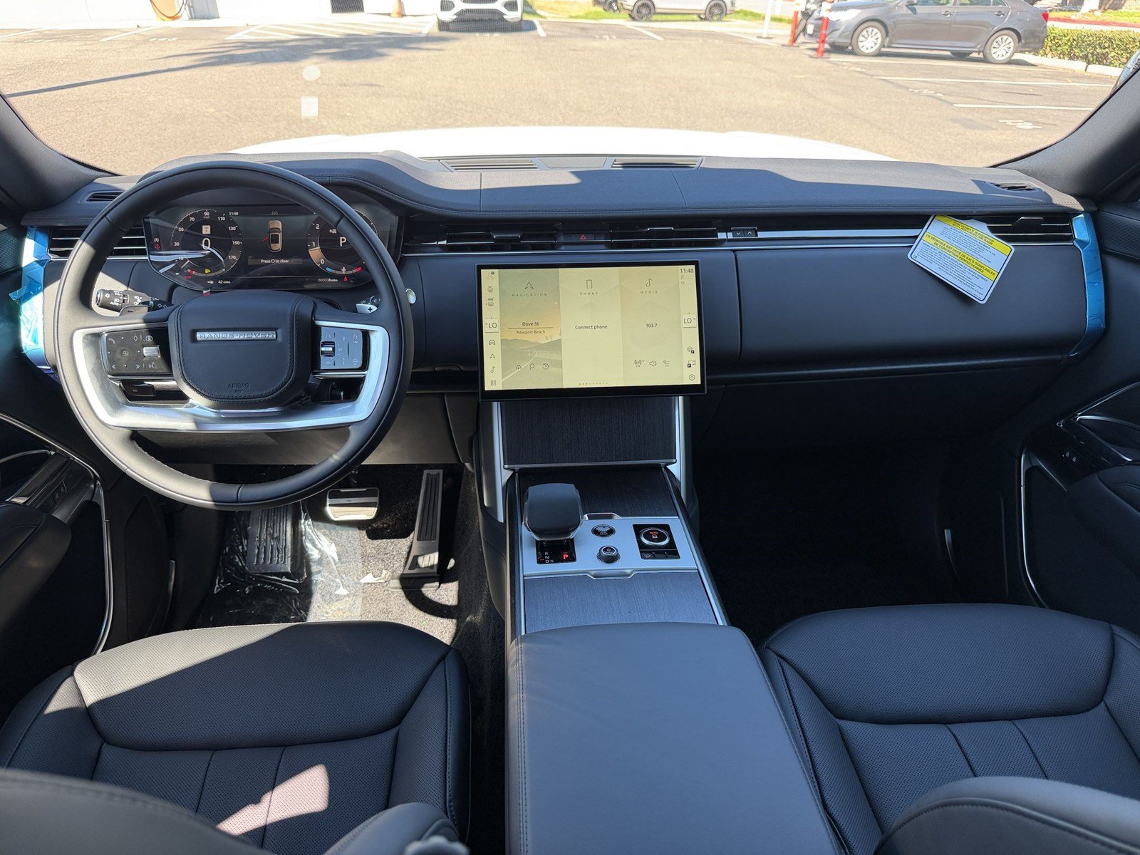 New 2027 Land Rover Range Rover Long Wheelbase SE AWD/4WD image 16