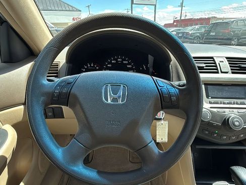 Used 2006 Honda Accord LX image 20