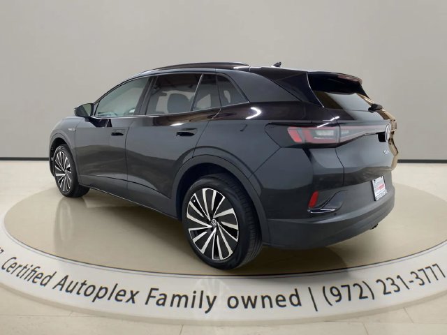 Used 2024 Volkswagen ID.4 Pro AWD/4WD image 3