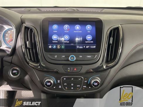 Used 2023 Chevrolet Equinox RS FWD image 23