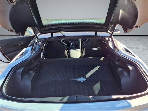 Used 2014 Chevrolet Corvette Stingray Coupe w/ Battery Protection Package image 10