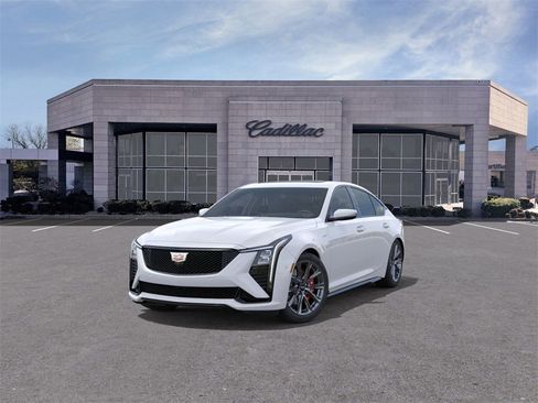 New 2026 Cadillac CT5 V image 8