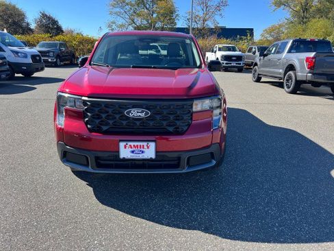 New 2025 Ford Maverick XLT w/ XLT Luxury Package FWD image 29
