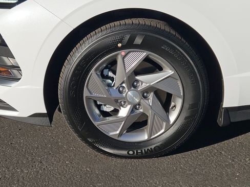 New 2026 Hyundai Sonata SE FWD image 6