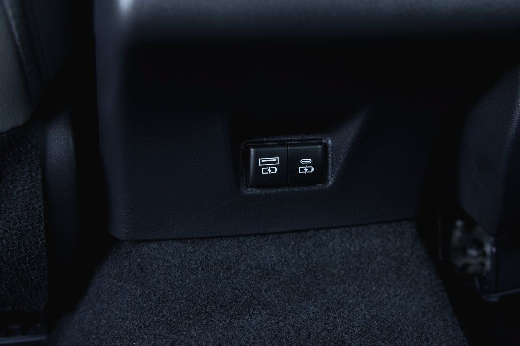 Certified 2026 Toyota Camry SE FWD image 28