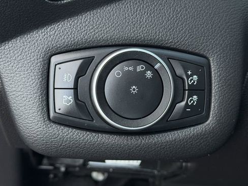 Used 2016 Ford Escape Titanium FWD image 21