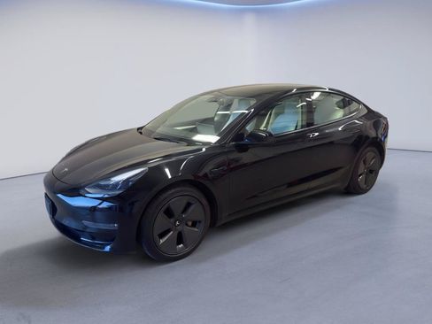Used 2023 Tesla Model 3 Long Range AWD/4WD image 3