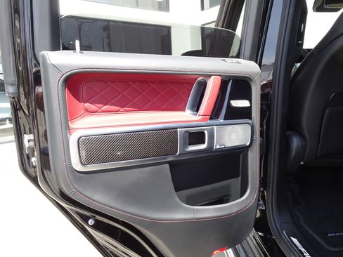 Used 2022 Mercedes-Benz G 63 AMG 4MATIC image 16