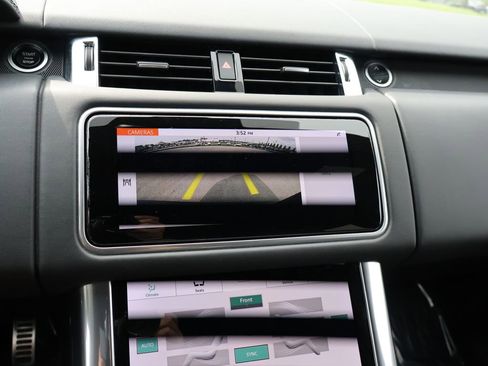 Used 2020 Land Rover Range Rover Sport HST image 23