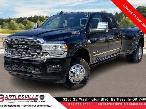 Used 2024 RAM 3500 Limited AWD/4WD image 1
