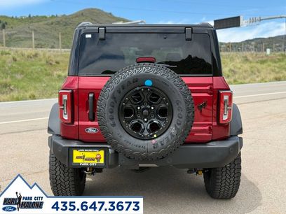 New 2026 Ford Bronco Outer Banks w/ Sasquatch Package