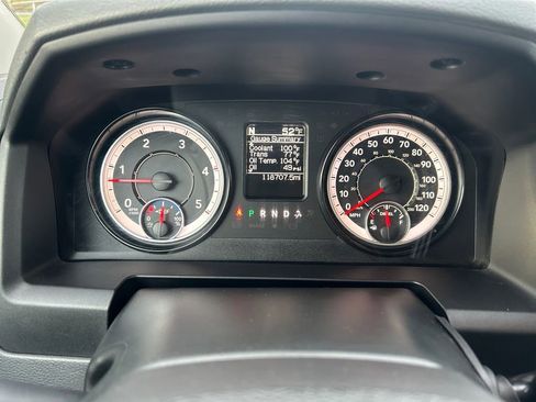 Used 2016 RAM 2500 SLT w/ Protection Group image 16