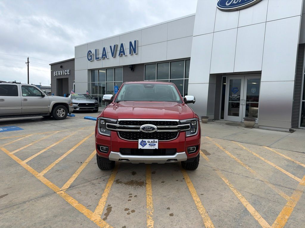 Used 2024 Ford Ranger Lariat w/ FX4 Off-Road Package AWD/4WD image 2