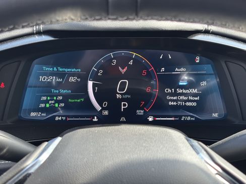 Used 2024 Chevrolet Corvette Stingray Preferred Cpe w/ Z51 Performance Package RWD image 21