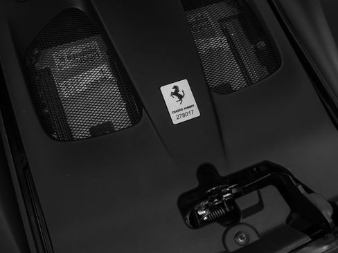 Certified 2022 Ferrari 812 GTS RWD image 17