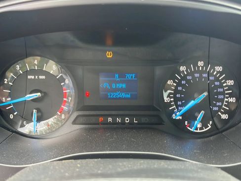 Used 2018 Ford Fusion S w/ Equipment Group 101A FWD image 24