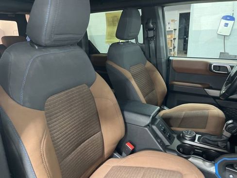 Certified 2023 Ford Bronco Outer Banks AWD/4WD image 35