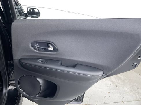 Used 2022 Honda HR-V LX image 21