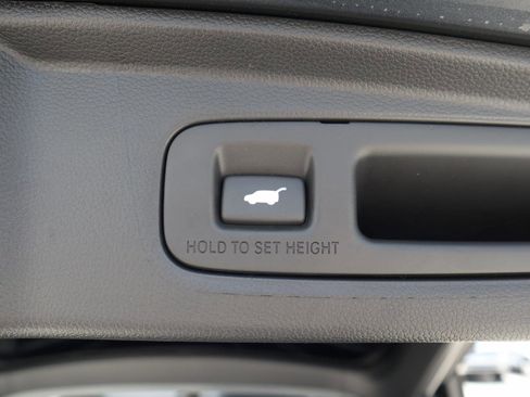 Used 2024 Honda CR-V Sport Touring image 30