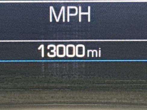 Used 2023 GMC Acadia SLE w/ Elevation Edition image 33