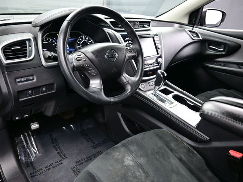Used 2020 Nissan Murano SV image 14