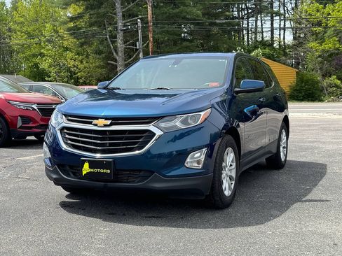 Used 2019 Chevrolet Equinox LT FWD image 2