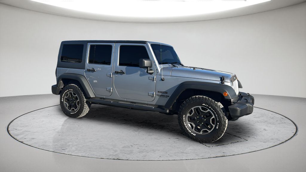 Used 2013 Jeep Wrangler Unlimited Sport AWD/4WD image 3