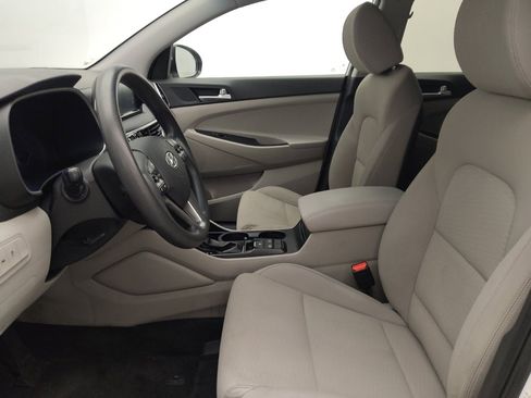 Used 2019 Hyundai Tucson Value FWD image 17