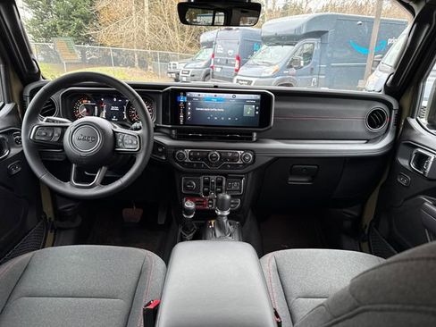 Used 2025 Jeep Wrangler Unlimited Rubicon w/ Safety Group image 14