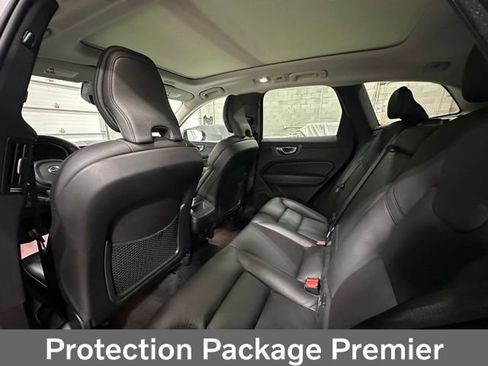 Certified 2023 Volvo XC60 B5 Plus w/ Climate Package image 16