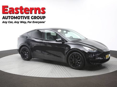 Used 2021 Tesla Model Y Long Range AWD/4WD image 42