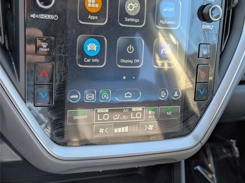 Used 2025 Subaru Crosstrek 2.5i Premium AWD/4WD image 25