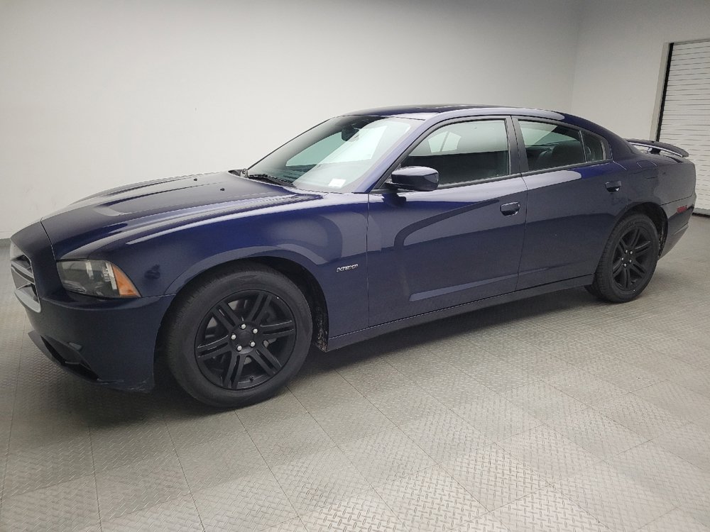 Used 2014 Dodge Charger R/T RWD image 2