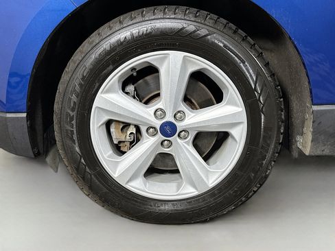 Used 2020 Ford Edge SE image 38