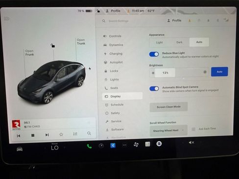 Used 2022 Tesla Model Y Long Range image 43