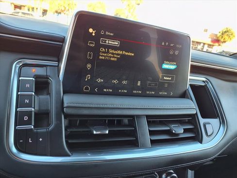 Used 2024 GMC Yukon SLE image 31