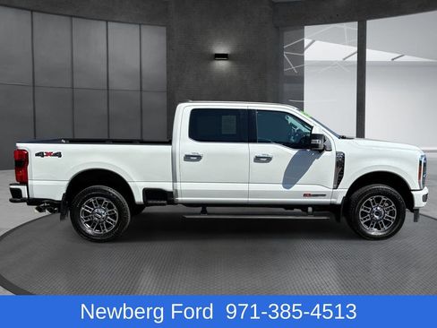Used 2023 Ford F350 Limited AWD/4WD image 4
