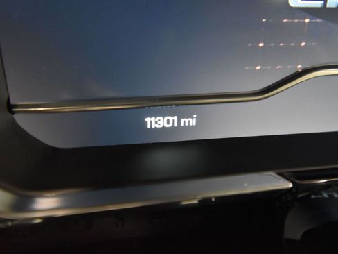 Used 2022 Chevrolet Silverado 1500 LTZ w/ LTZ Convenience Package II image 13