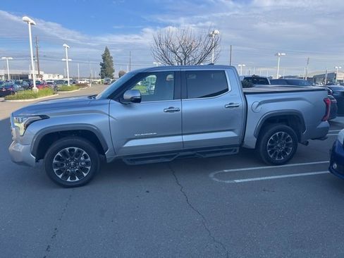 Used 2025 Toyota Tundra Limited image 8