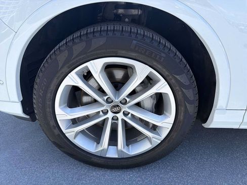 Certified 2025 Audi Q7 3.0T Premium Plus w/ Premium Plus Package AWD/4WD image 13