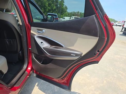 Used 2018 Hyundai Santa Fe Sport w/ 2.4L Value Package 02 FWD image 45