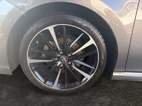 Used 2020 Toyota Camry SE FWD image 32