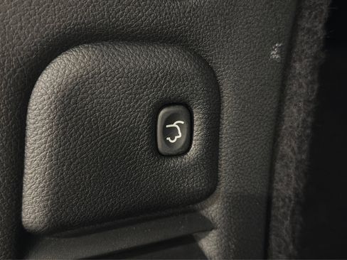 Used 2025 Dodge Durango GT AWD/4WD image 46