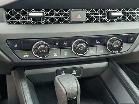Used 2025 Honda Accord SE image 28