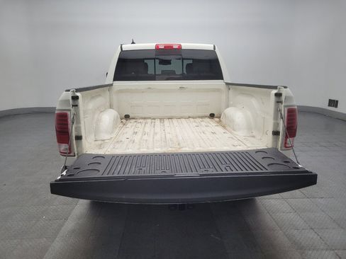 Used 2018 RAM 1500 Laramie RWD image 29