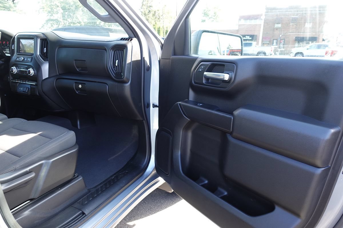 Used 2023 GMC Sierra 1500 Pro w/ Pro Value Package AWD/4WD image 31