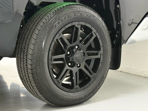 Used 2019 Toyota Tundra SR5 image 40